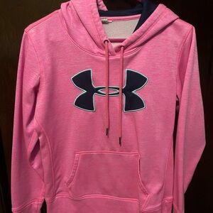 Women’s Underarmour Tops